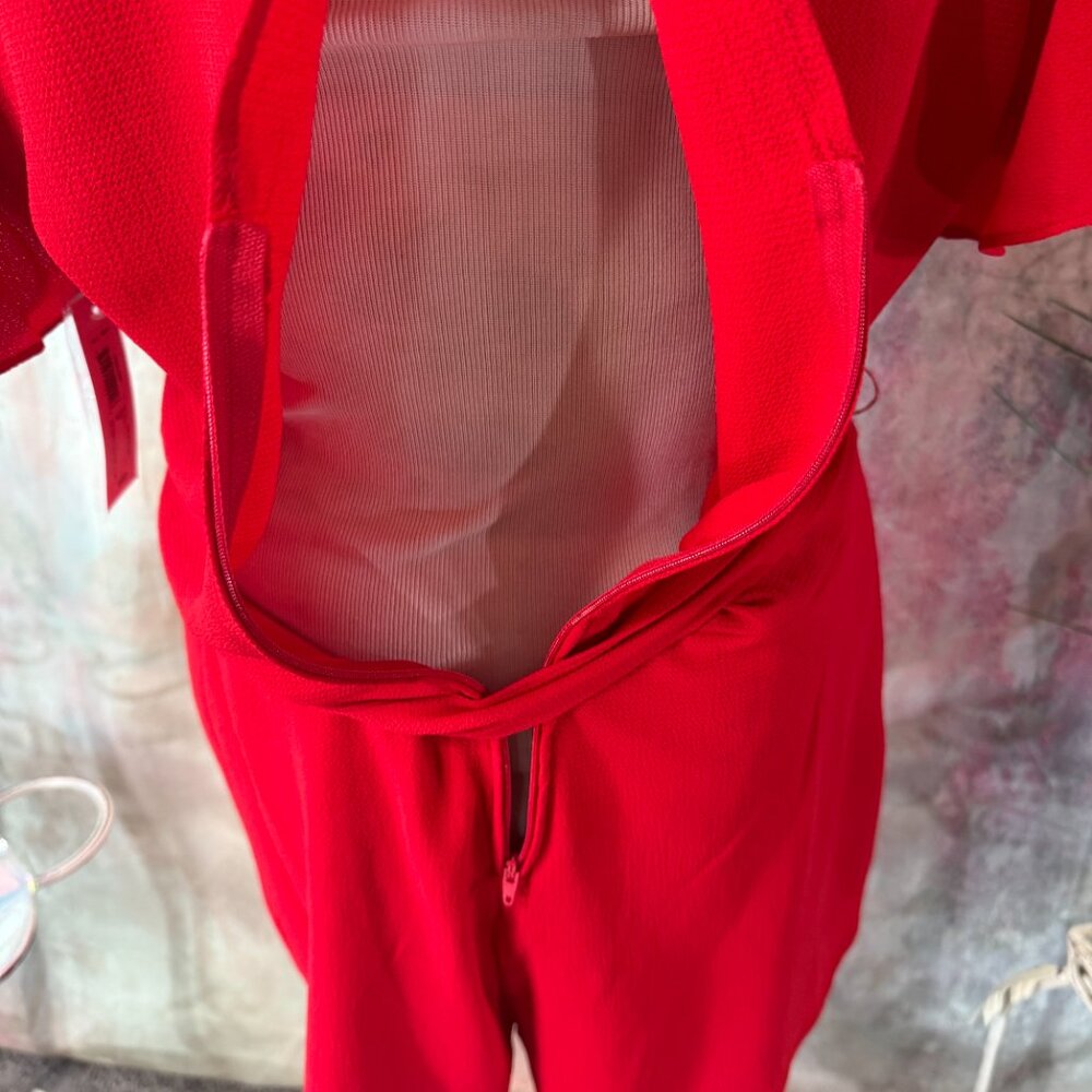 New πPremier Amour Feminine & Romantic Fire Red Romper with Pockets - Picture 11 of 16